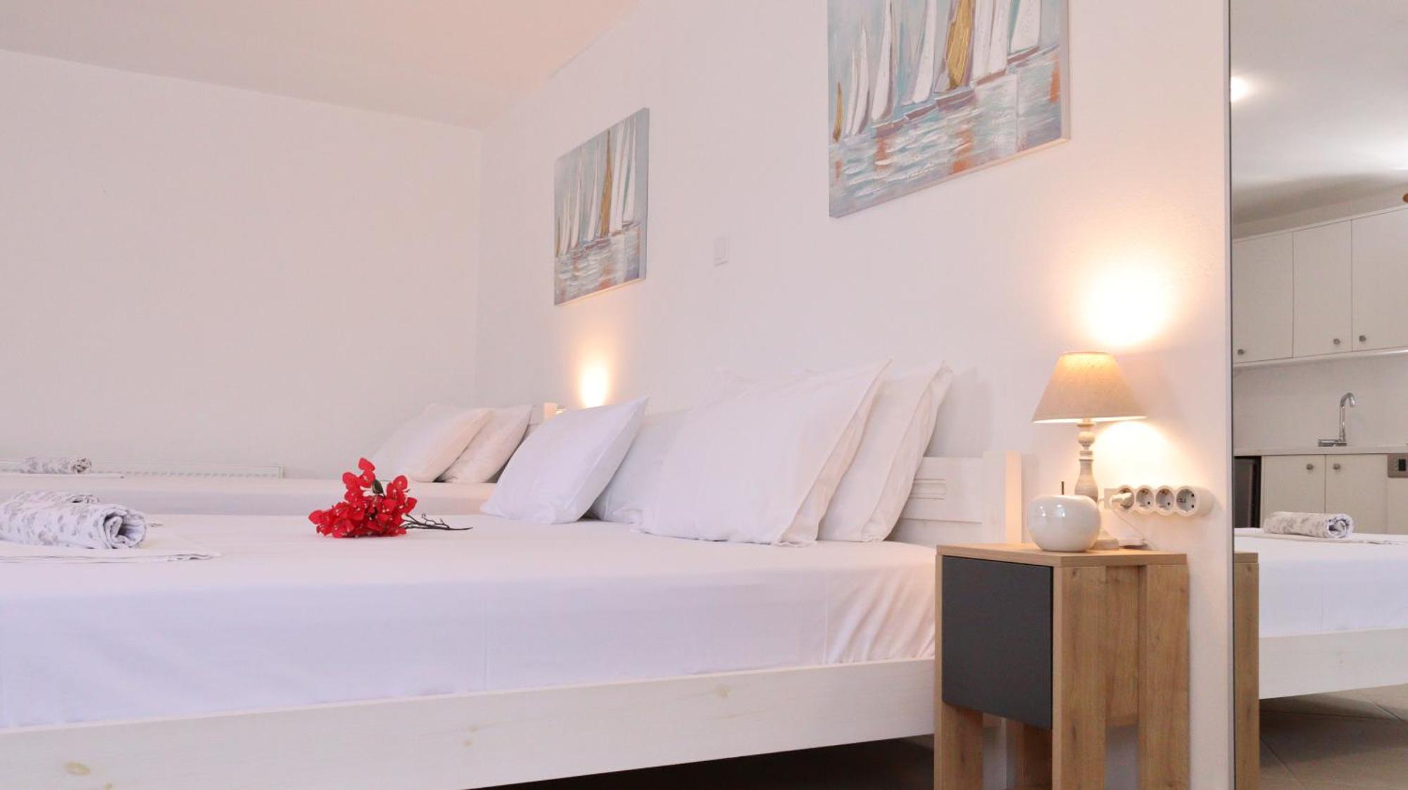 Lemon Tree Maisonette - Naoussa Paros 외부 사진